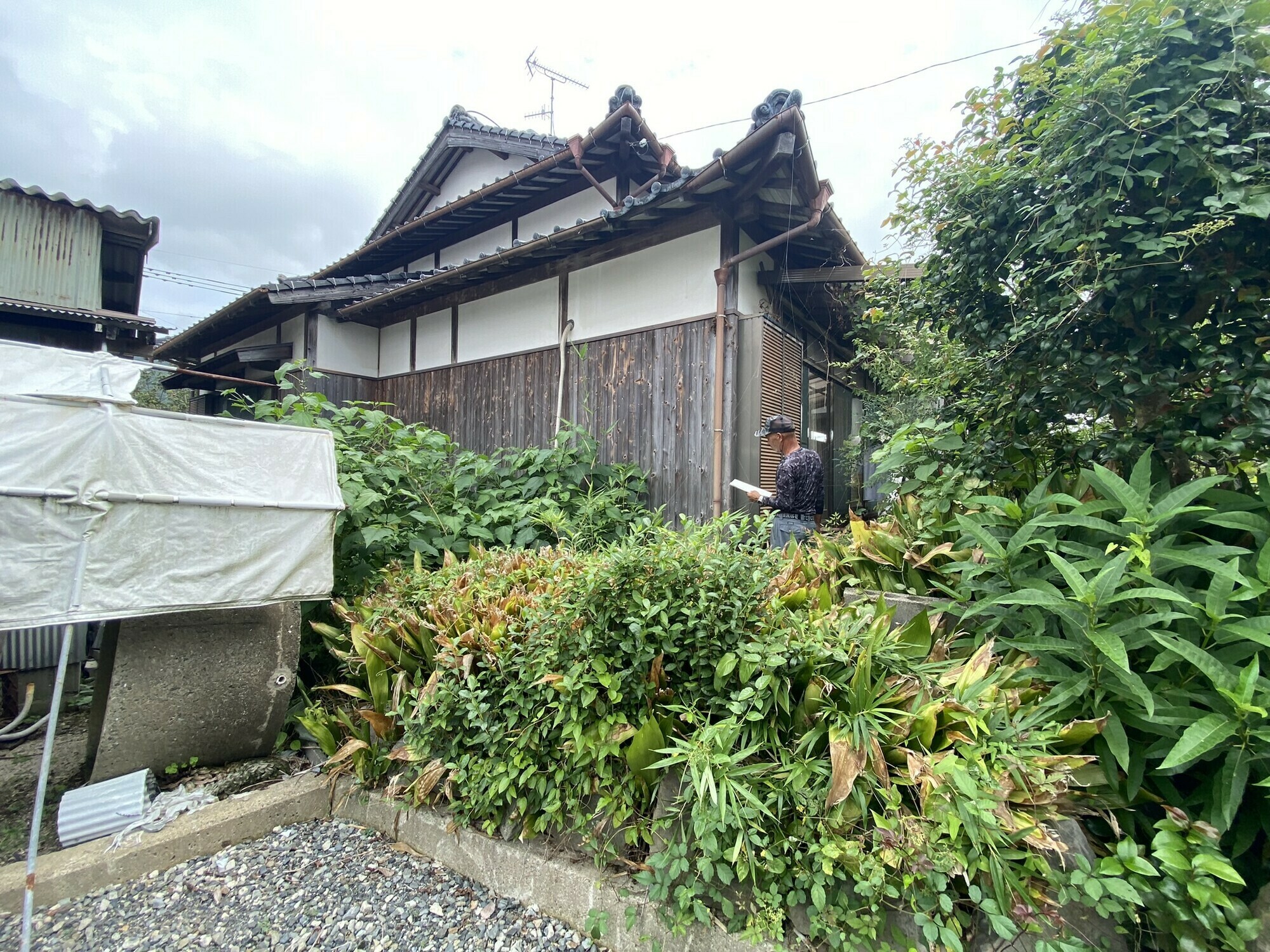 江北町F様邸の樋交換・資源物回収工事その３